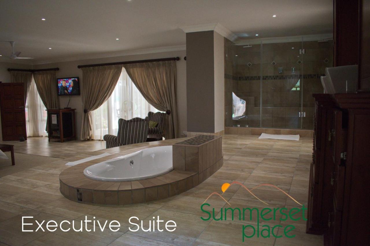 Summerset Place Country House Bela-Bela Quarto foto